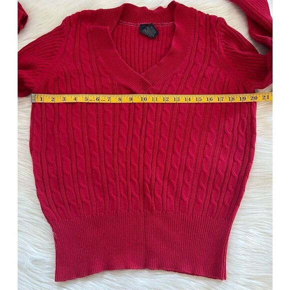 Bundle of 3 Cable Knit V Neck Sweaters (1X) - Picture 11 of 14